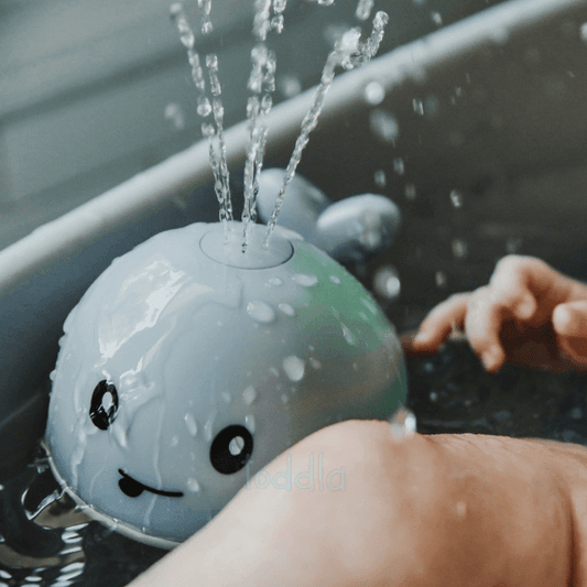 Whale Bath Spray Toy